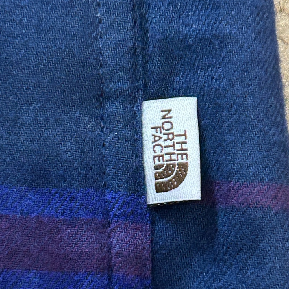 The North Face Men’s Large Arroyo Flannel Shirt - Picture 3 of 8